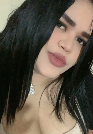 Emily from Brazil on ChatBlink
